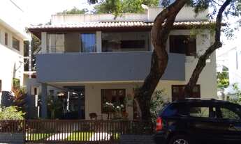 Imagem: Casa de condomínio para venda possui 300