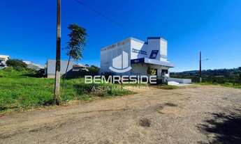 Imagem 2: Terreno com Excelente Localização