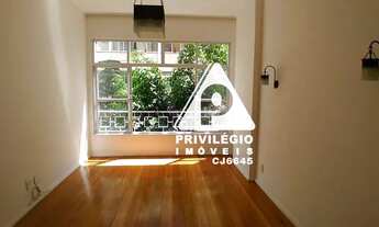 Imagem 3: Flamengo 2 quartos (1 suíte) com D. Completa de empregada e garagem