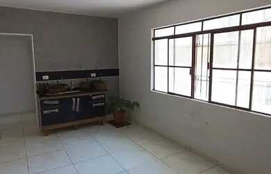 Imagem 3: Casa com 2 Quartos e 1 banheiro para Alugar