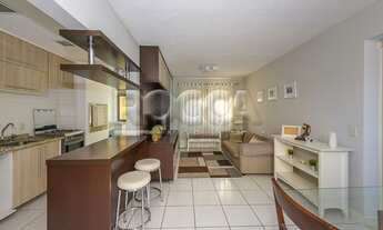 Imagem 4: Apartamento para aluguel possui 60 metros quadrados com 2 quartos em Santana - Porto Alegr