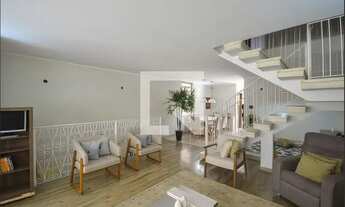 Imagem 2: Casa à Venda - Bosque da Saúde, 3 Quartos, 300 m2