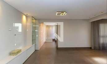 Imagem 5: Casa à Venda - Buritis, 3 Quartos, 292 m2