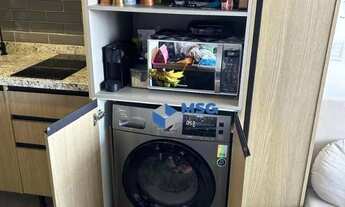 Imagem 3: Studio Moderno e Mobiliado com Pé-Direito Duplo