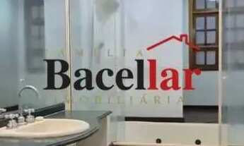 Imagem 2: Apartamento - / Residencial / Copacabana