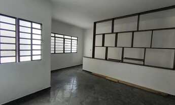 Imagem 2: Casa para aluguel com 90m², 2 dormitórios, próximo do centro de Atibaia - SP