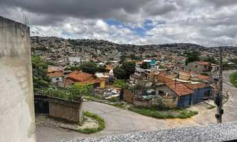 Imagem 7: Casa semi acabada Mantiqueira