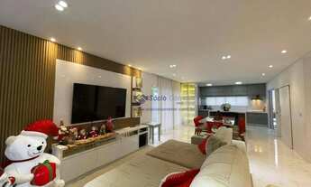 Imagem 2: Casa em Condomínio Fechado no Arujá Real Park - 4 Suítes, Piscina Aquecida e Porteira Fech