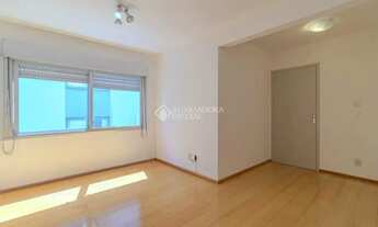 Imagem 2: Imóvel para venda tem 61 metros quadrados com 2 quartos em Santana - Porto Alegre - RS