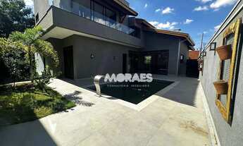 Imagem 2: Casa em condomínio fechado com 3 suítes à venda, 404m² por R$ 2.100.000 - Residencial Tamb