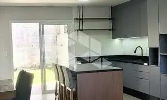 Imagem 3: Casa com 3 quartos suíte, garagem pra dois carros, no Bairro Belvedere