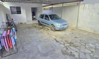 Imagem 2: CASA NO DISTRITO