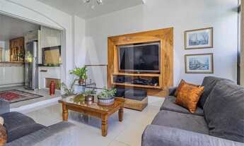 Imagem 2: Casa com 3 quartos à venda ou para locação em Chácara Das Pedras - RS