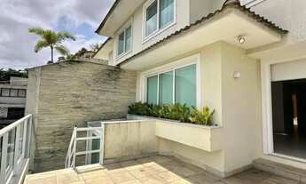 Imagem: Casa com 6 quartos à venda, 344 m² por