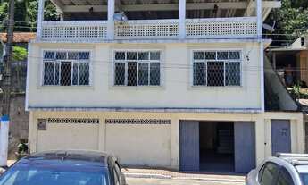 Imagem: Vendo casa ilha da madeira, costa verde