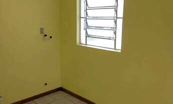 Imagem 2: Casa com 1 Quarto(s) e 1 banheiro(s) para Alugar, 25 m² por R$ 660 / Mês