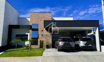 Imagem 3: Casa à venda, Condomínio Parque das Araucárias, Tremembé, com três suítes