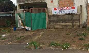 Imagem: Casa de 100m2 no Jofre, próxima ao IFG