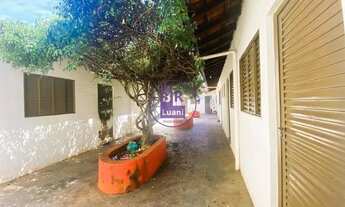 Imagem 6: Casa térrea à venda com 12 quitinetes no fundo