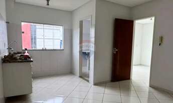 Imagem 3: Apartamento no centro: 2 Quartos sendo 1 suíte