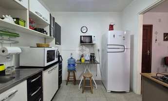 Imagem 6: Apartamento de 1 dormitório, no bairro Humaitá, em Porto Alegre