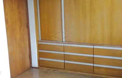 Imagem 5: CASA À VENDA - CENTRO