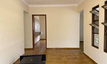 Imagem 5: Térrea para aluguel tem 170 metros quadrados com 4 quartos em Centro - Monte Carmelo - MG