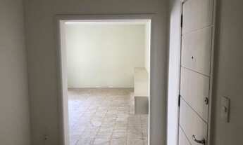 Imagem 4: Três Quartos encantador em rua nobre de Copacabana