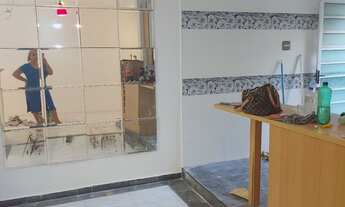 Imagem 3: Aluguel 1100 Casa com 1 dormitório