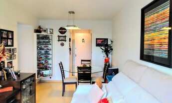 Imagem 2: Apartamento na Aclimação com 1 dormitório e vaga