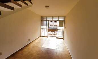 Imagem 2: Apartamento com 3 dormitórios para alugar, 150 m² por R$ 1.700,00/mês - Centro - Uberlândi