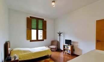 Imagem: Casa à venda com 430m², 4 quartos, 4 suites