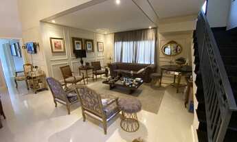 Imagem 6: Casa de condomínio para venda possui 410 metros quadrados com 4 quartos