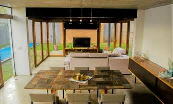 Imagem 7: Casa Moderna á venda no Alto de Pinheiros, com 3 suítes, 4 vagas, Piscina e churrasqueira