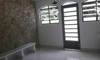 Imagem 2: Sobrado para venda possui 110 metros quadrados com 2 quartos