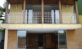 Imagem 3: Casa Assobradada com 5 suítes e 6 vagas no Jardim Leonor