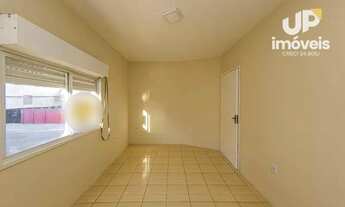 Imagem 2: Apartamento com 1 dormitório para alugar, 54 m² por R$ 840,00/mês - Centro - Pelotas/RS