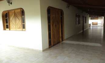 Imagem 6: Casa para aluguel possui 175 metros quadrados com 3 quartos em Centauro - Eunápolis - BA