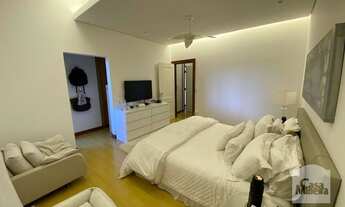 Imagem 7: Casa à Venda - Vila Castela, 4 Quartos, 500 m²