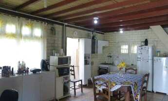 Imagem 6: Casa para venda possui 695 metros quadrados com 1 quarto em Lagoa da Conceição - Florianóp