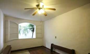 Imagem 3: Casa à venda com 390m², 3 quartos e 2 vagas