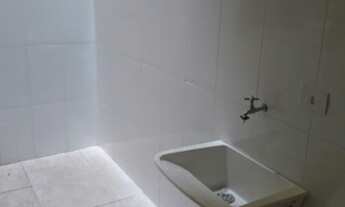 Imagem 2: Sobrado para venda tem 72 metros quadrados com 2 quartos em Vila Araguaia - São Paulo - SP