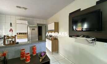 Imagem 3: Casa com 4 dormitórios para alugar, 276 m² por R$ 1.650,00/mês - Carolina - Bauru/SP