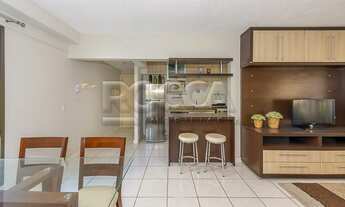 Imagem 5: Apartamento para aluguel possui 60 metros quadrados com 2 quartos em Santana - Porto Alegr