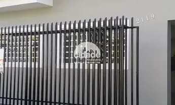 Imagem: LINDA CASA TODA REFORMADA NA NEVA!