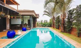 Imagem 5: Casa de Condomínio para venda e aluguel em Alphaville de 455.00m² com 4 Quartos, 4 Suites