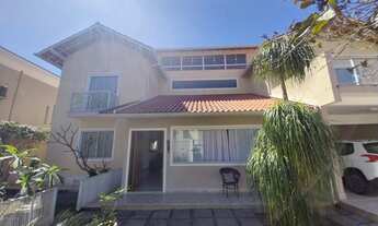 Imagem 2: Casa para aluguel e venda com 380 metros quadrados com 5 quartos em Camboinhas - Niterói