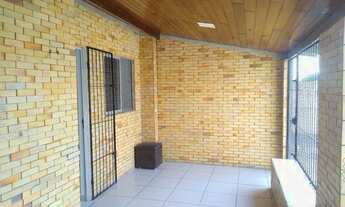 Imagem: Alugo apartamento térreo com 02 quartos