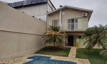 Imagem: Casa com 3 dormitórios para alugar, 210