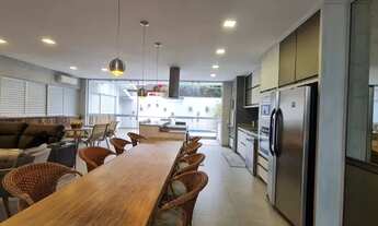 Imagem 5: Casa com 4 suítes para aluguel anual a 100 m do mar de Jurerê Internacional